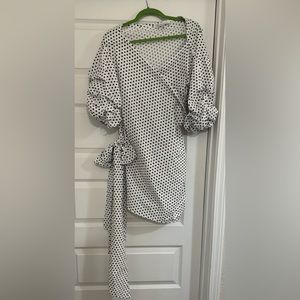 Lovers +  Friends Wrap Mini Dress size Large